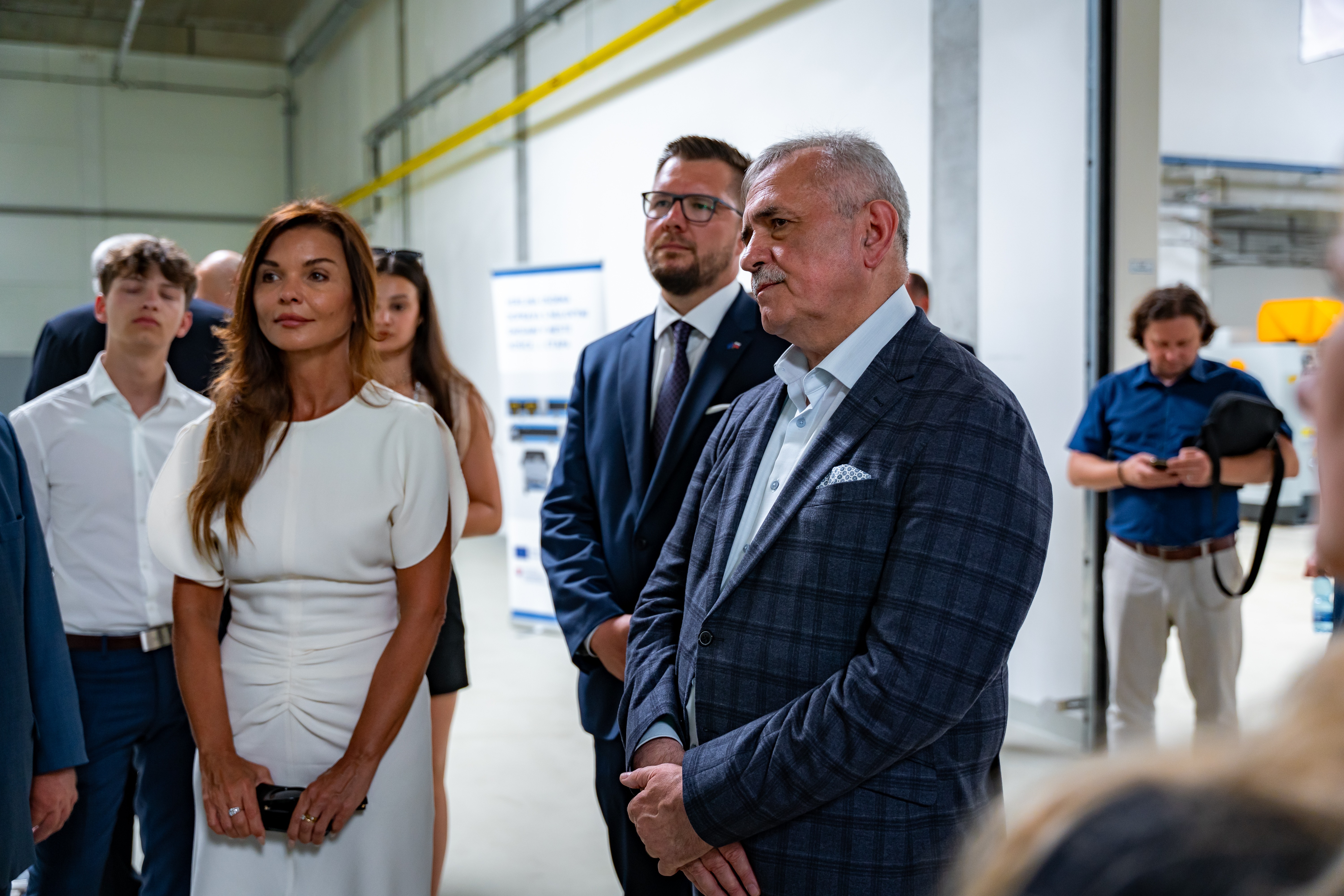 Tlacovy brifing - Modernizacia elektrickovych trati MET 2-49